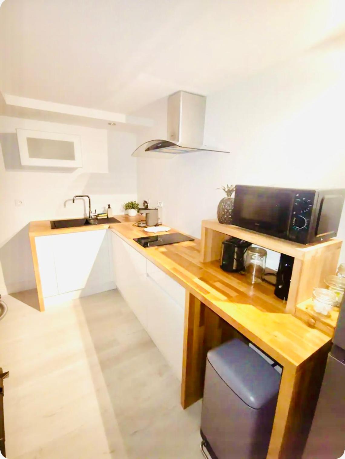 Appart-One Terrasse Jacuzzi Parking Carcassonne Exterior photo
